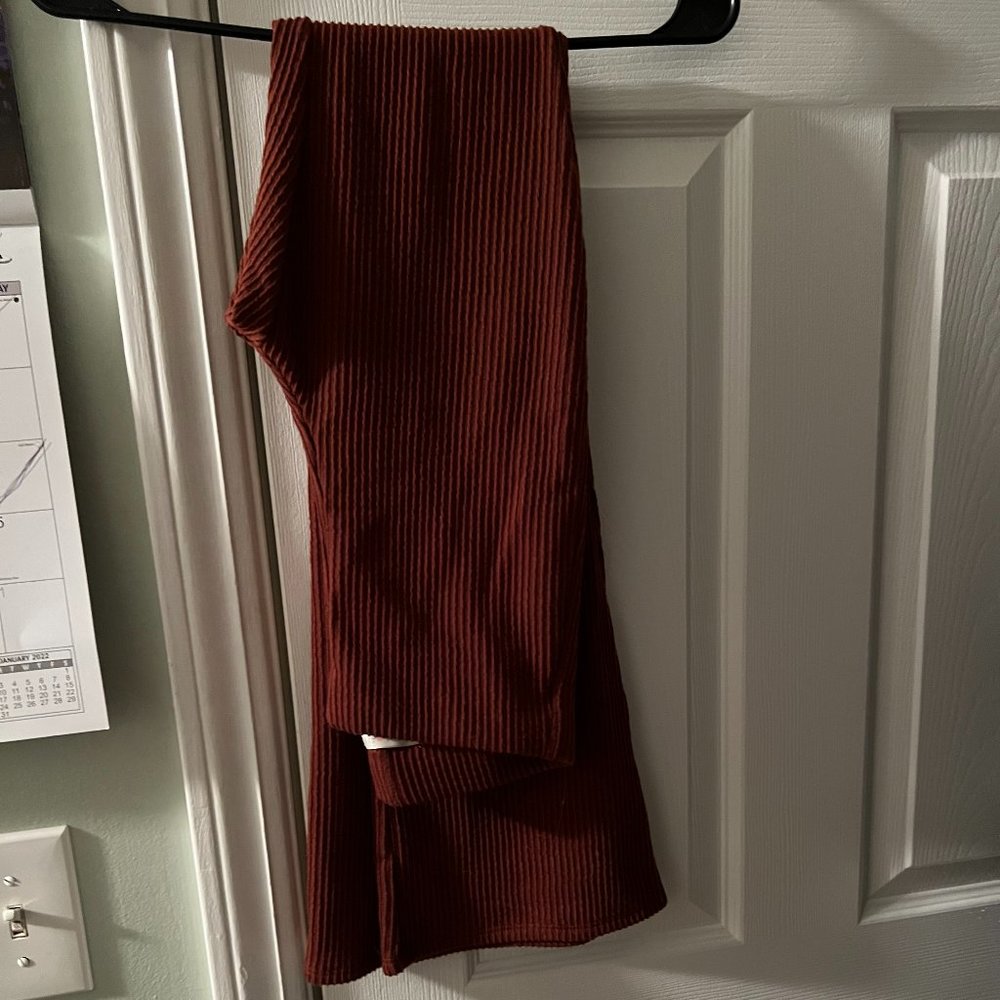 Ultra Flirt Juniors' High-Rise Ribbed Flare Pants XS never worn
